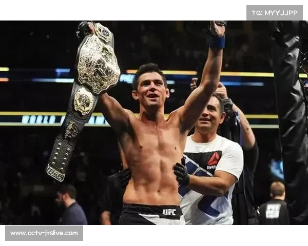 多米尼克·克鲁兹获里维拉称为雏量级历史最佳 引发排名热议